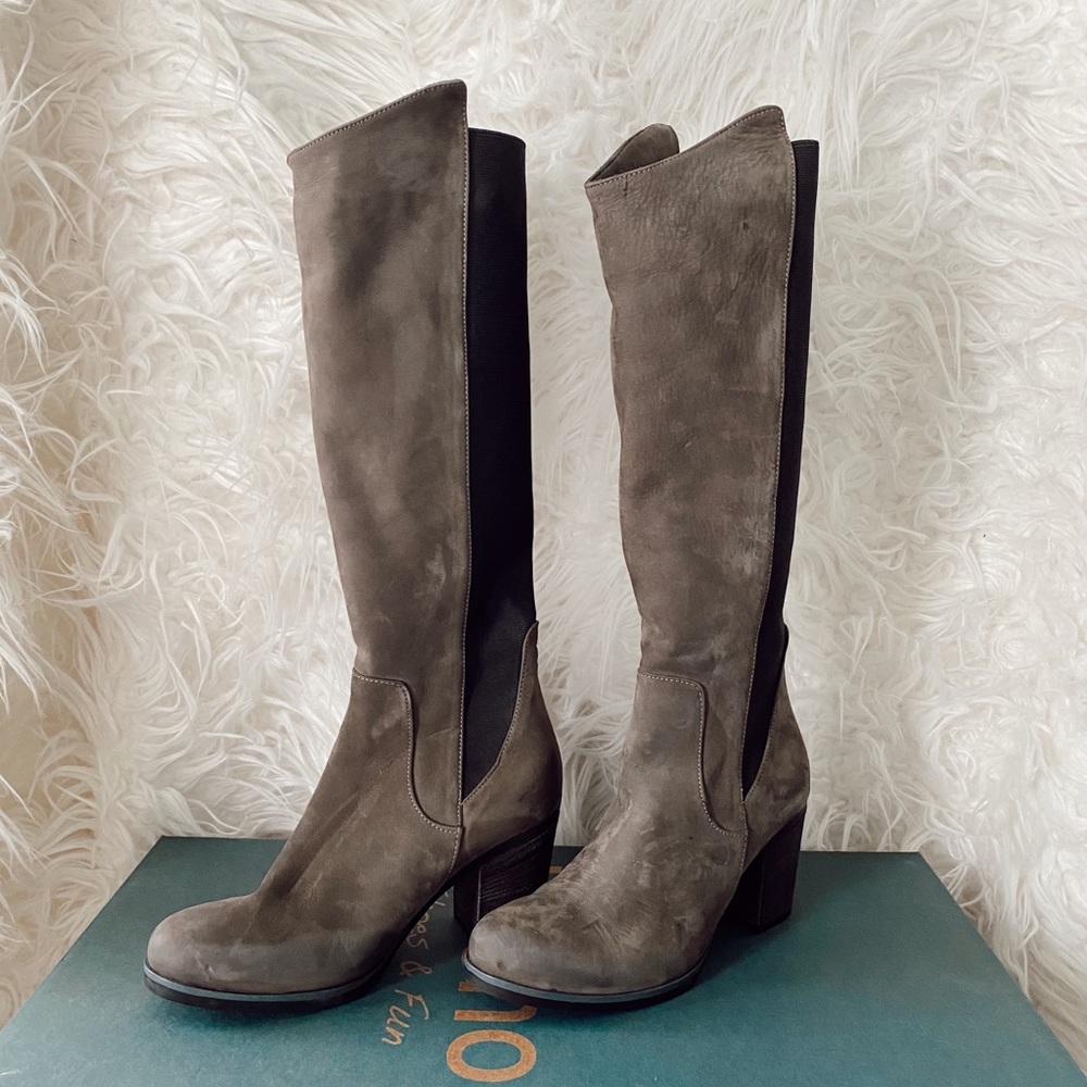 BUENO Suede Grey Nubuck Boots